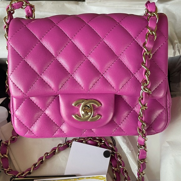 NEW Chanel Magenta Mini Square Classic Lamb GHW - Picture 1 of 10